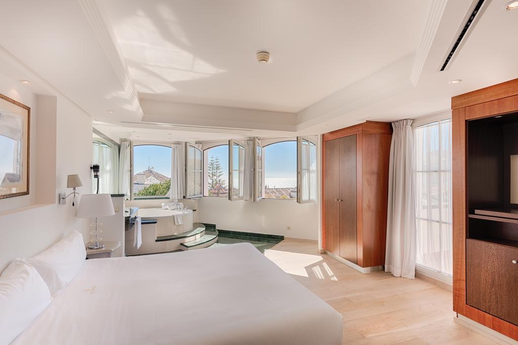 Las Dunas Suites & Apartments Estepona Oda fotoğraf