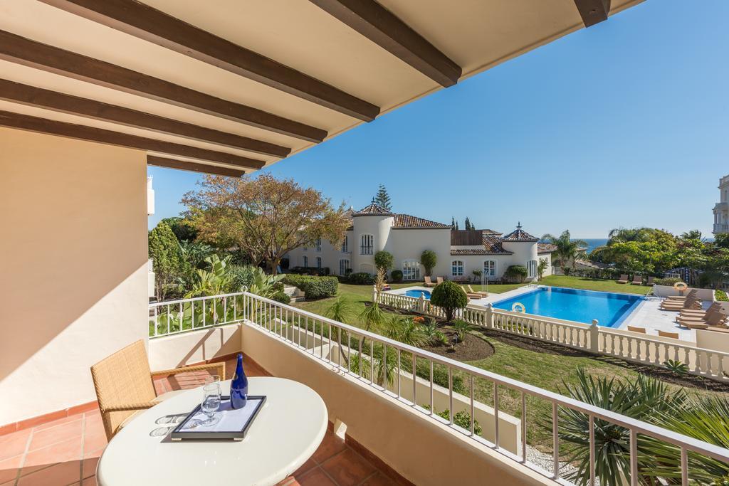 Las Dunas Suites & Apartments Estepona Oda fotoğraf