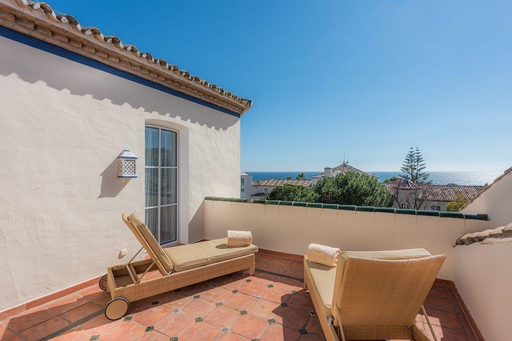 Las Dunas Suites & Apartments Estepona Dış mekan fotoğraf