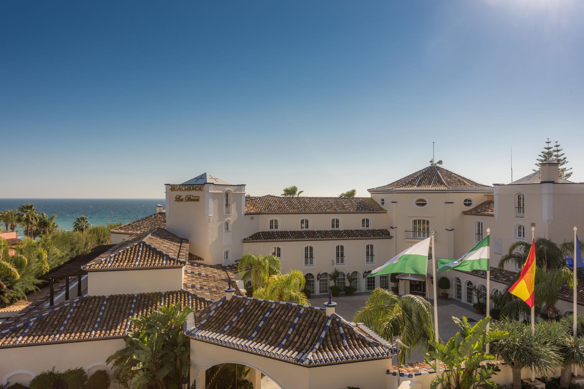 Las Dunas Suites & Apartments Estepona Dış mekan fotoğraf